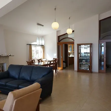 Unforgettable Family Escape - Cliffside Villa With Panoramic Sea Views And Kid-Friendly Private Pool Pissouri Exterior photo